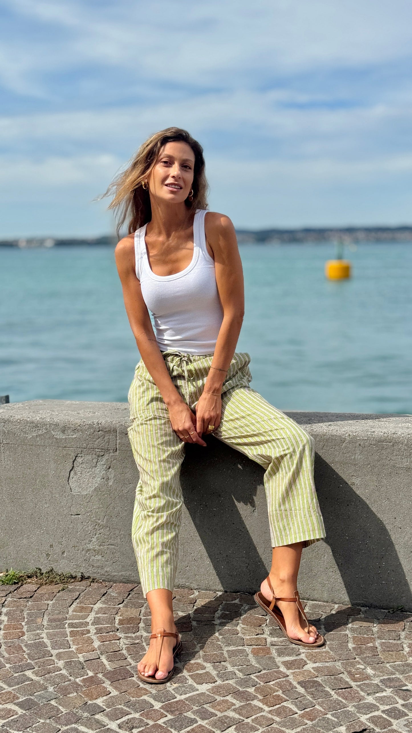 Cigarette trousers